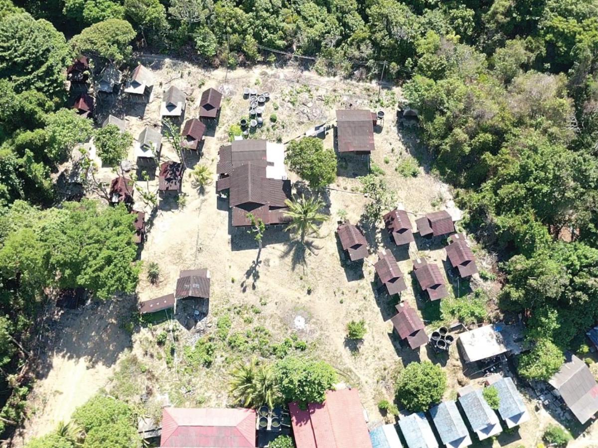 Harrera Perhentian, Long Beach Kampong Pasir Panjang  ภายนอก รูปภาพ